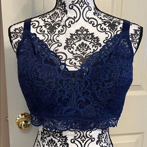 Blue XL underwire free bra by Bali